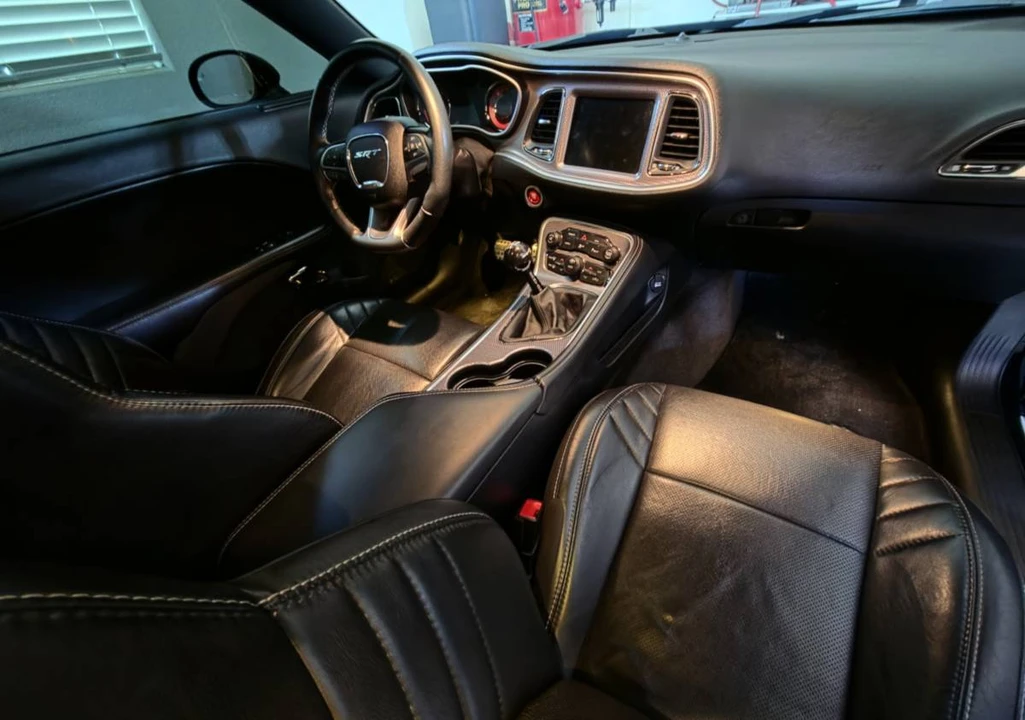 2015 Dodge Challenger SRT Hellcat 3rd Gen - Image 4 of 18