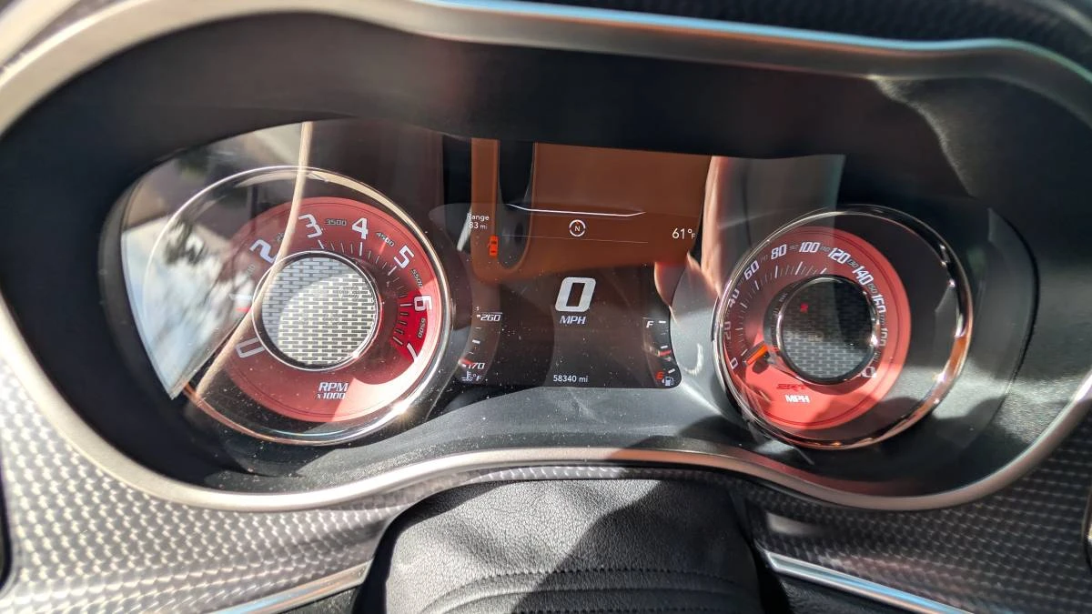 2015 Dodge Challenger SRT Hellcat 3rd Gen - Image 10 of 18