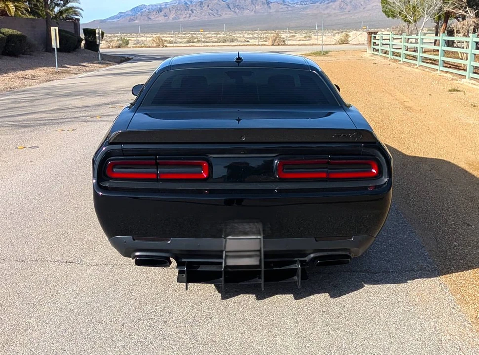 2015 Dodge Challenger SRT Hellcat 3rd Gen - Image 3 of 18