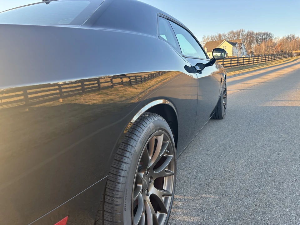 2015 Dodge Challenger SRT Hellcat 3rd Gen - Image 6 of 31