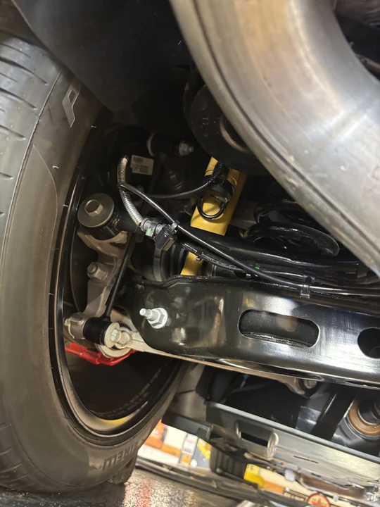 2015 Dodge Challenger SRT Hellcat 3rd Gen - Image 30 of 31