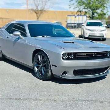 2015 Dodge Challenger SXT