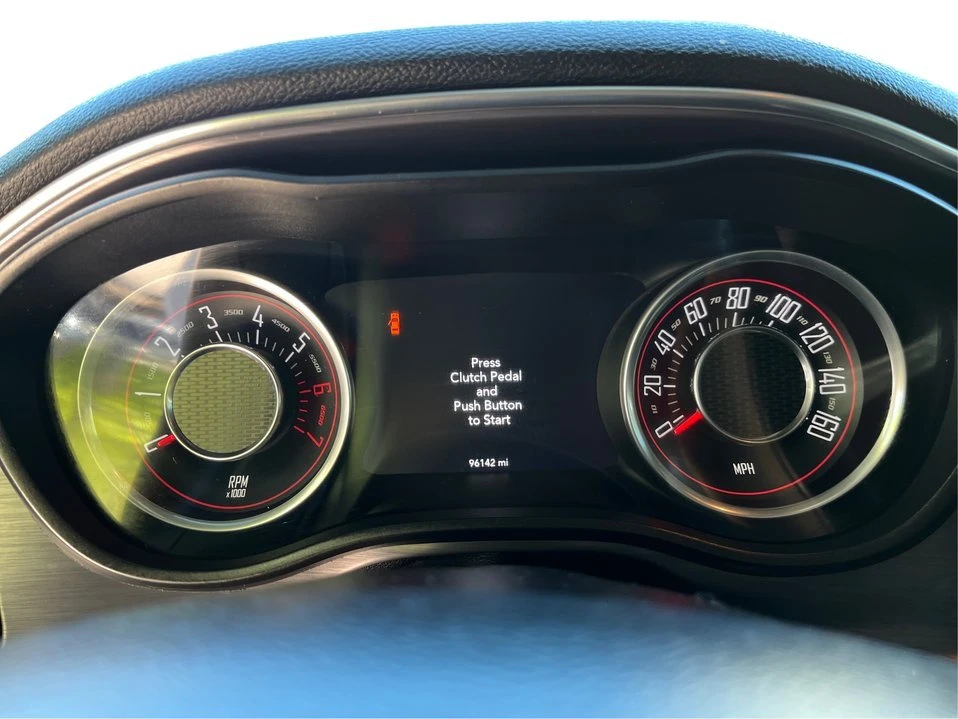 2015 Dodge Challenger 3rd Gen - Image 17 of 20