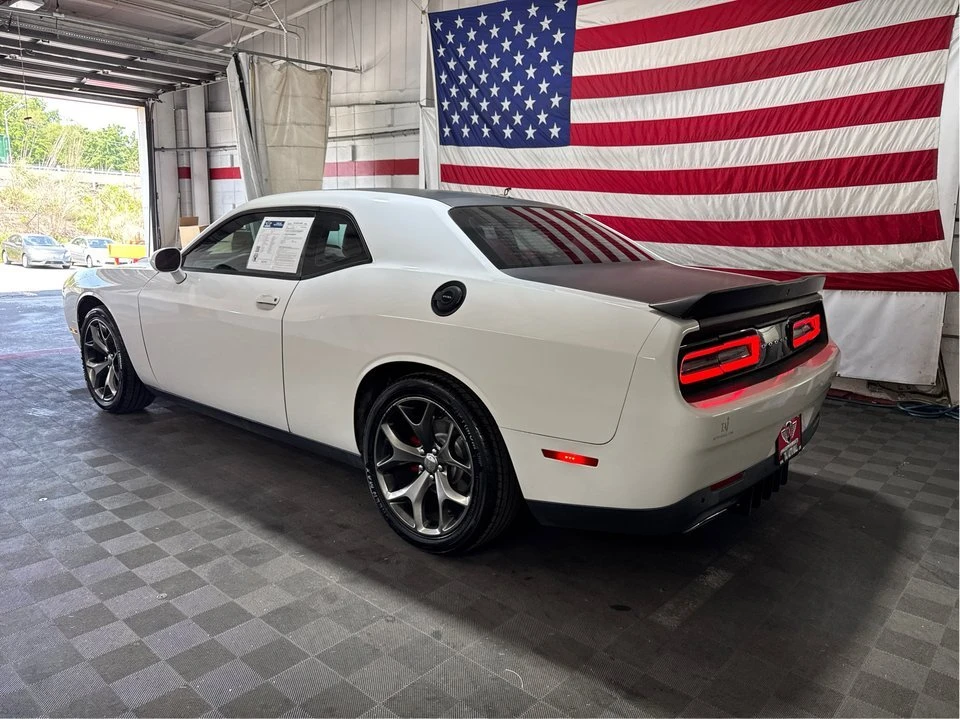 2015 Dodge Challenger 3rd Gen - Image 7 of 20