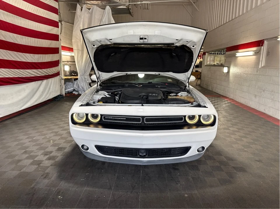 2015 Dodge Challenger 3rd Gen - Image 10 of 20