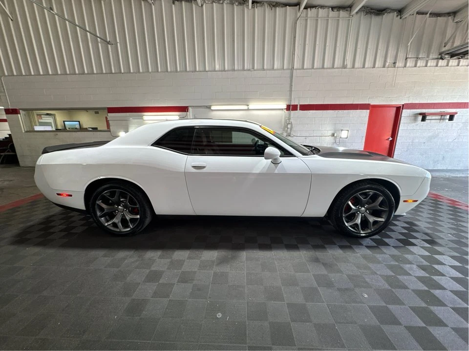 2015 Dodge Challenger 3rd Gen - Image 4 of 20