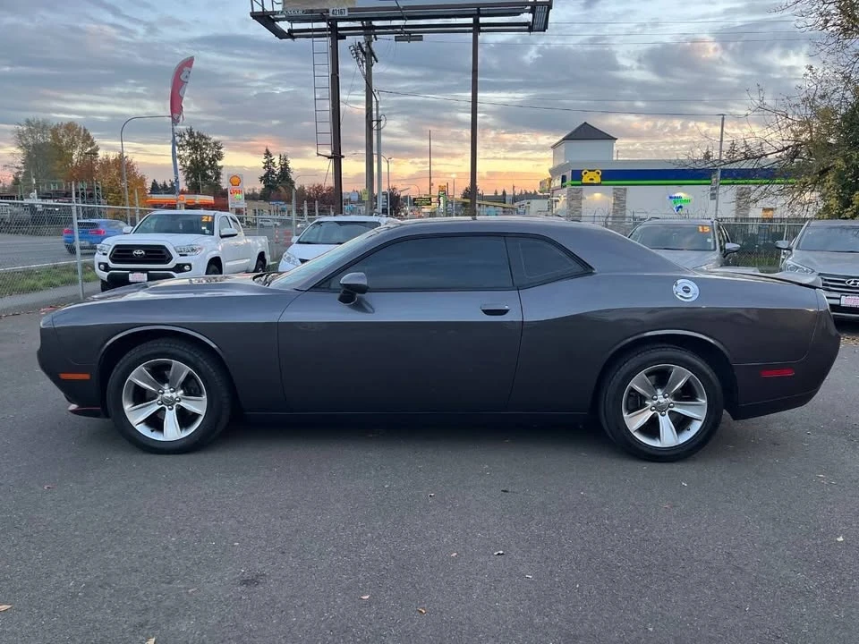 2015 Dodge Challenger 3rd Gen - Image 10 of 20