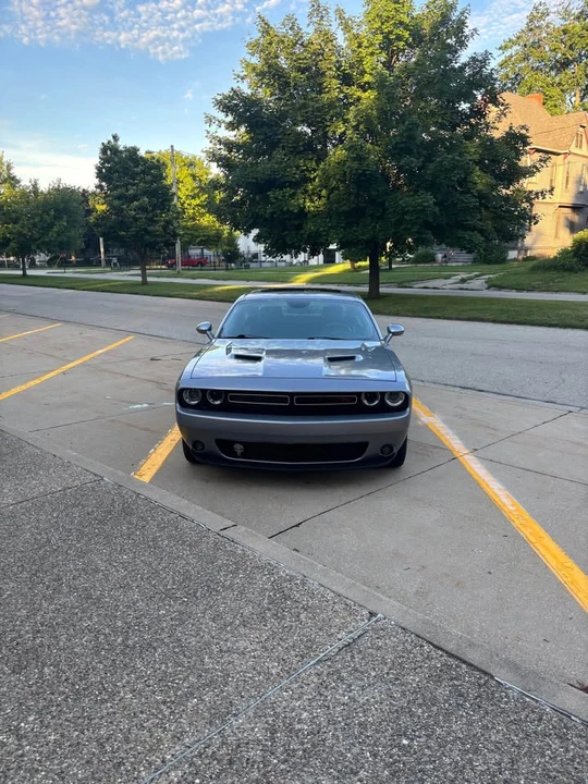 2015 Dodge Challenger 3rd Gen - Image 3 of 8