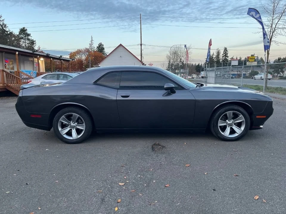 2015 Dodge Challenger 3rd Gen - Image 9 of 20