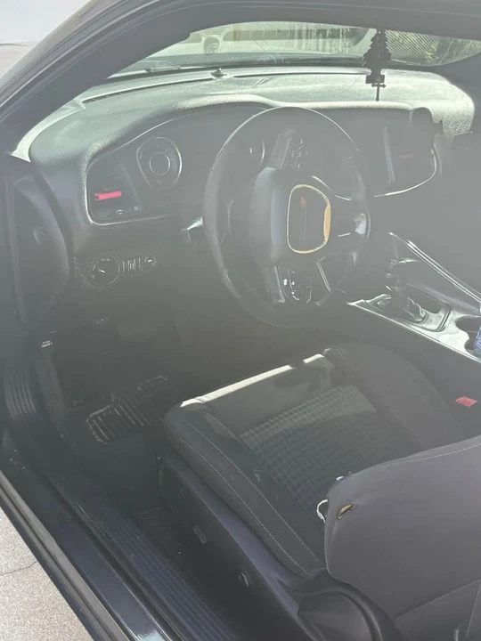 2015 Dodge Challenger 3rd Gen - Image 6 of 8