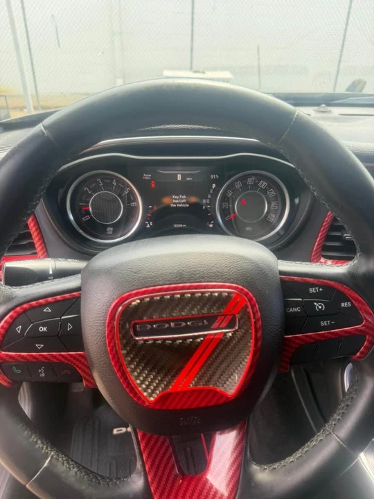 2015 Dodge Challenger 3rd Gen - Image 10 of 13