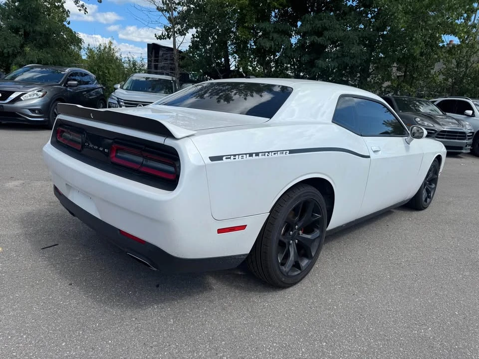 2015 Dodge Challenger 3rd Gen - Image 4 of 9