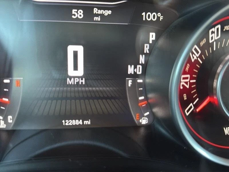 2015 Dodge Challenger 3rd Gen - Image 13 of 19