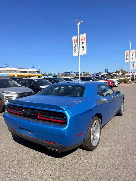 2015 Dodge Challenger 3rd Gen - Image 9 of 17
