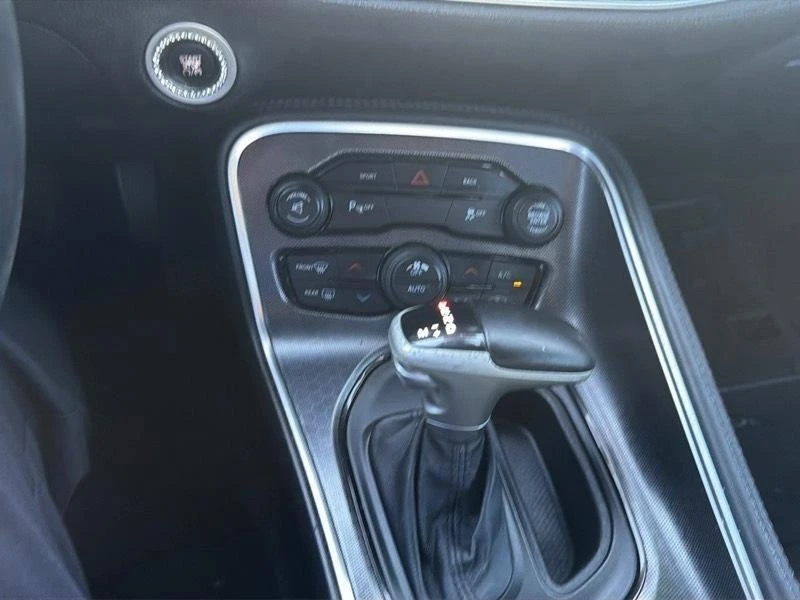 2015 Dodge Challenger 3rd Gen - Image 16 of 19