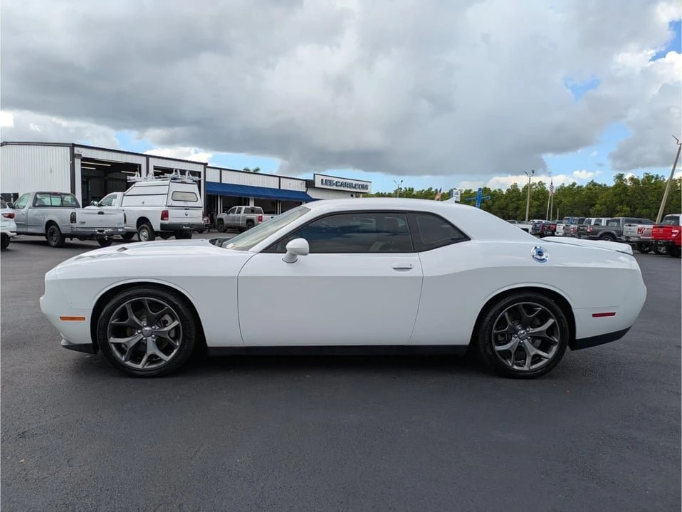 2015 Dodge Challenger 3rd Gen - Image 6 of 20