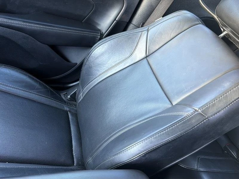 2015 Dodge Challenger 3rd Gen - Image 12 of 19