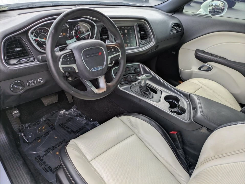 2015 Dodge Challenger 3rd Gen - Image 13 of 20