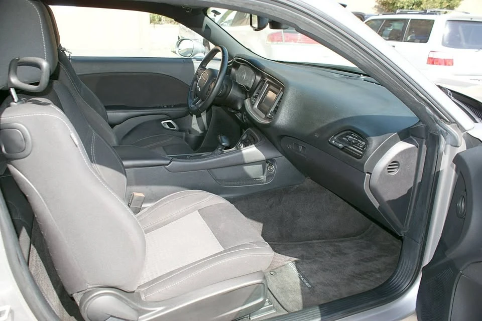 2015 Dodge Challenger 3rd Gen - Image 15 of 20