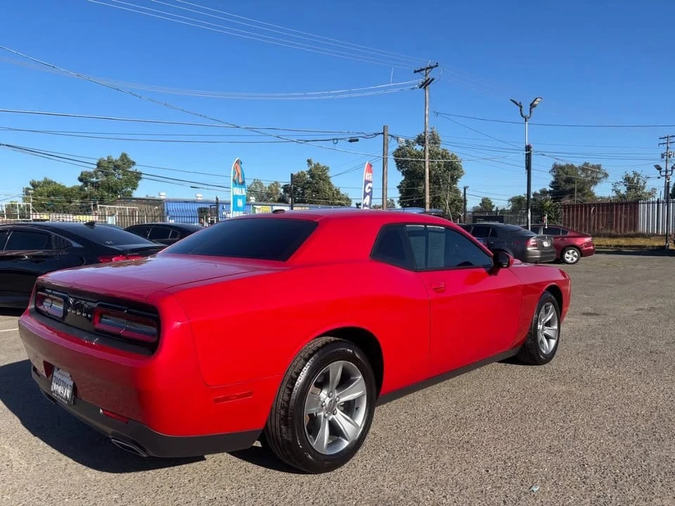 2015 Dodge Challenger 3rd Gen - Image 6 of 16