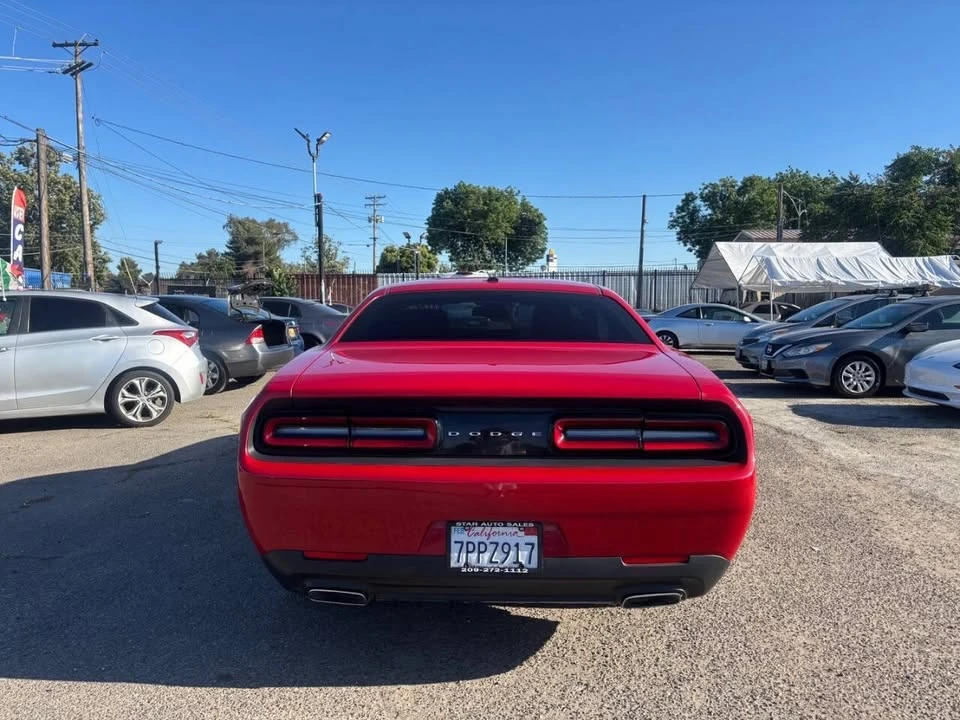 2015 Dodge Challenger 3rd Gen - Image 8 of 16