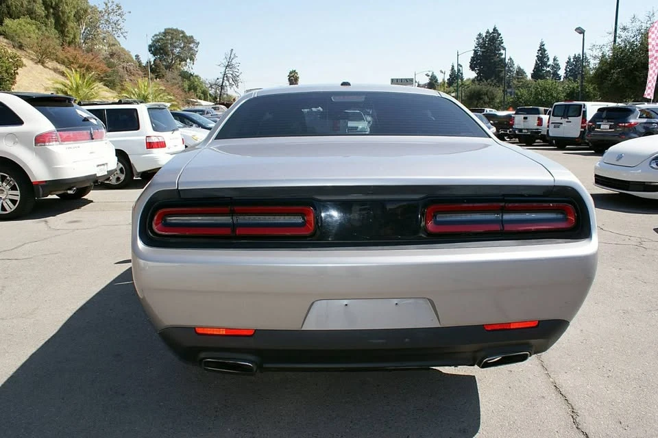 2015 Dodge Challenger 3rd Gen - Image 13 of 20