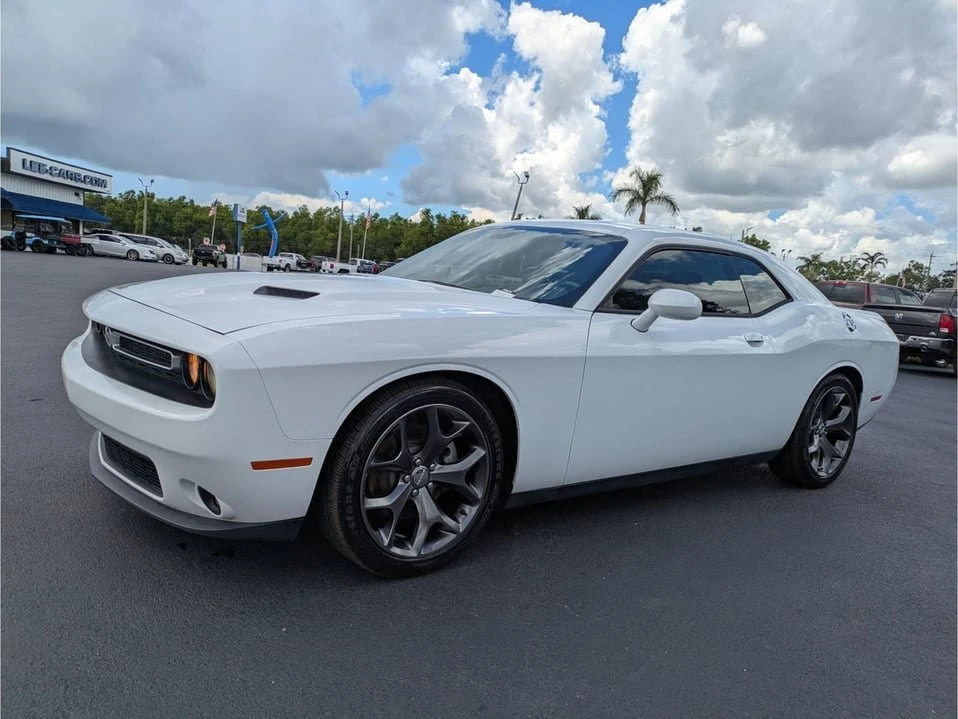 2015 Dodge Challenger 3rd Gen - Image 7 of 20
