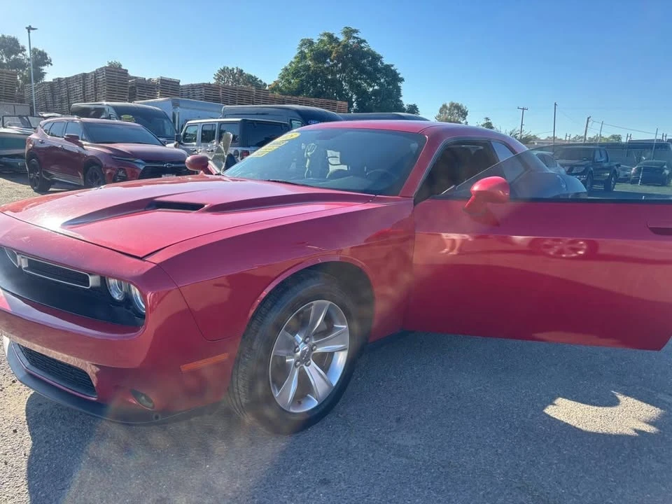 2015 Dodge Challenger 3rd Gen - Image 14 of 16