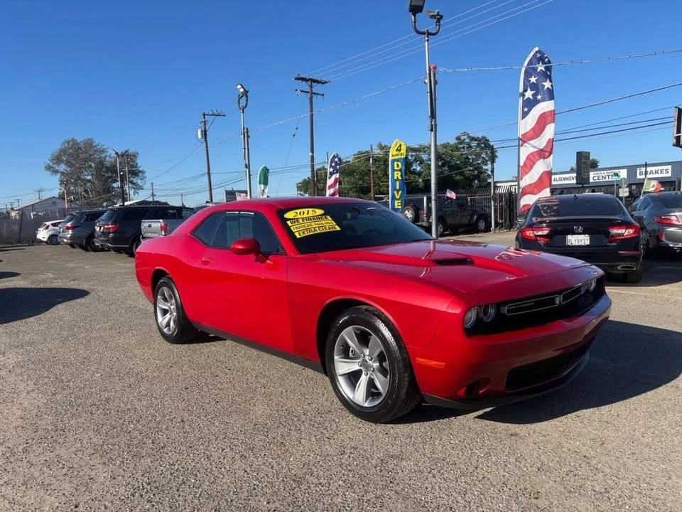 2015 Dodge Challenger 3rd Gen - Image 2 of 16