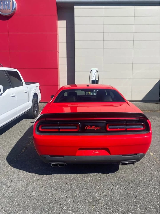 2015 Dodge Challenger 3rd Gen - Image 5 of 10
