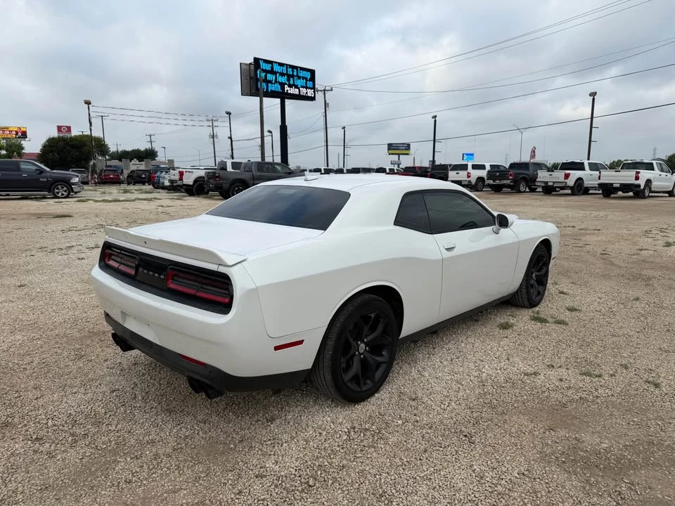 2015 Dodge Challenger 3rd Gen - Image 6 of 15