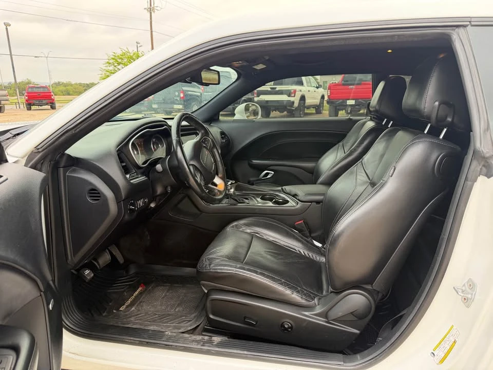 2015 Dodge Challenger 3rd Gen - Image 10 of 15