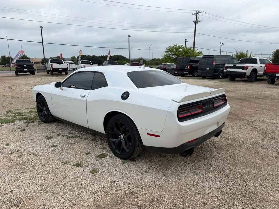 2015 Dodge Challenger 3rd Gen - Image 8 of 15