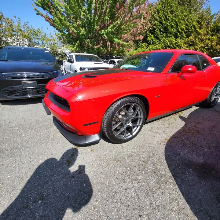 2015 Dodge Challenger 3rd Gen - Image 2 of 8