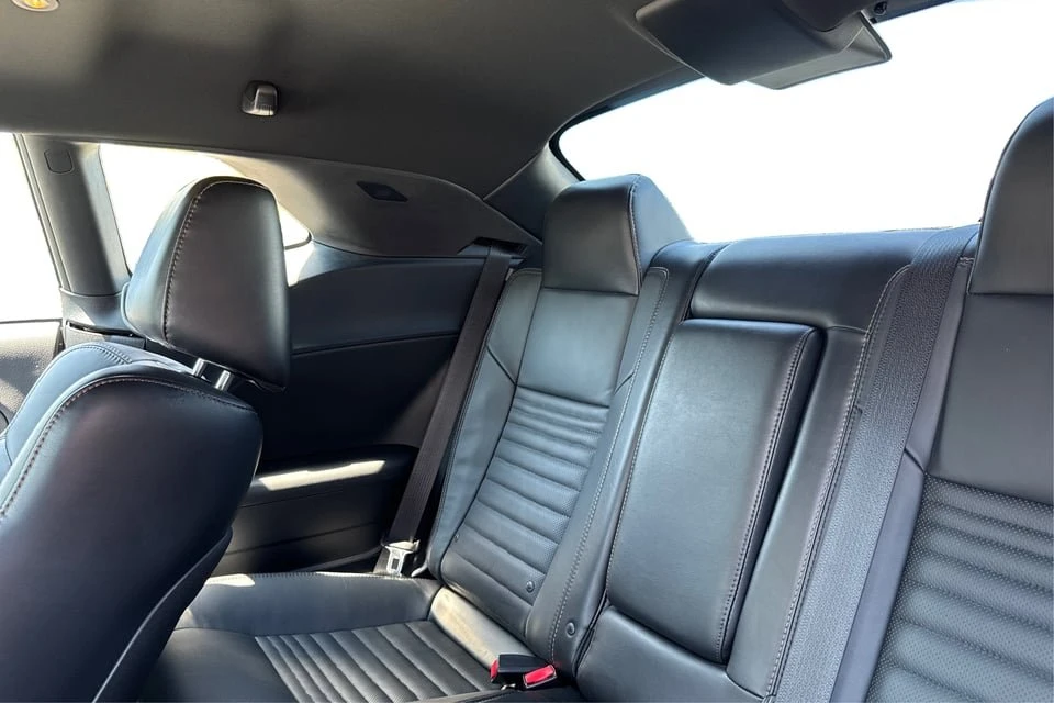 2015 Dodge Challenger 3rd Gen - Image 10 of 20