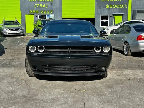 2015 Dodge Challenger SXT Plus