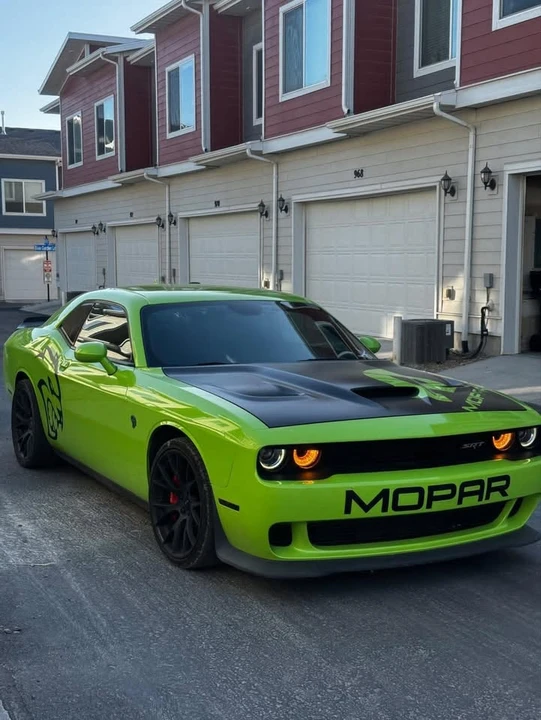 2015 Dodge Challenger 3rd Gen - Image 2 of 8