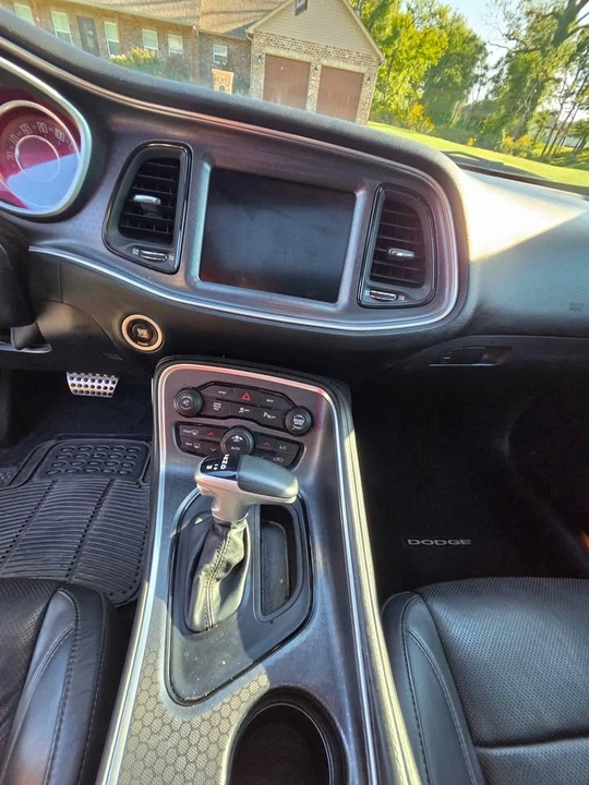 2015 Dodge Challenger 3rd Gen - Image 8 of 20