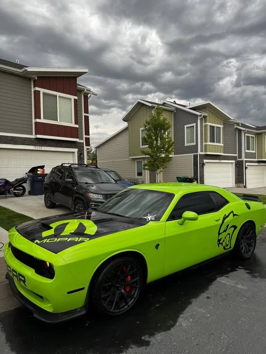 2015 Dodge Challenger 3rd Gen - Image 4 of 8