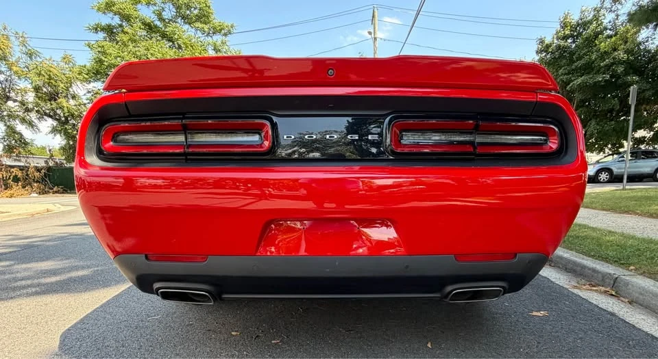 2015 Dodge Challenger 3rd Gen - Image 4 of 16