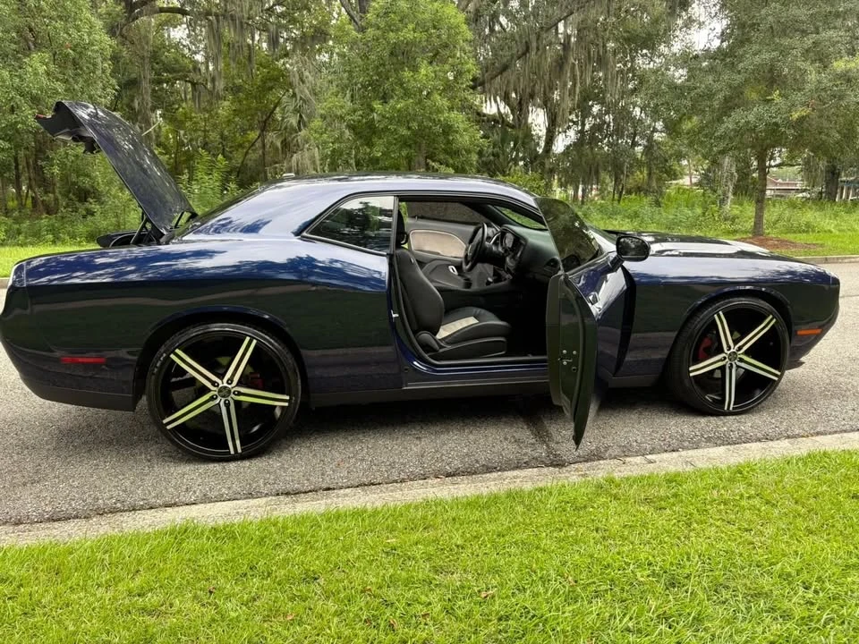 2015 Dodge Challenger 3rd Gen - Image 15 of 15