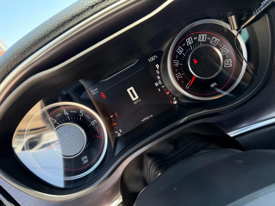 2015 Dodge Challenger 3rd Gen - Image 12 of 13