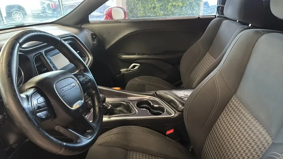2015 Dodge Challenger 3rd Gen - Image 13 of 20