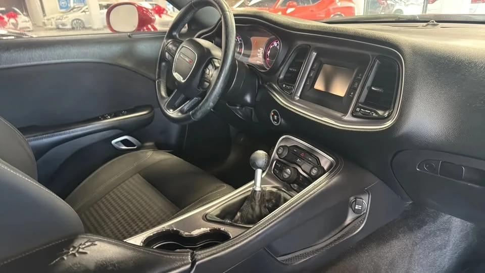 2015 Dodge Challenger 3rd Gen - Image 11 of 20