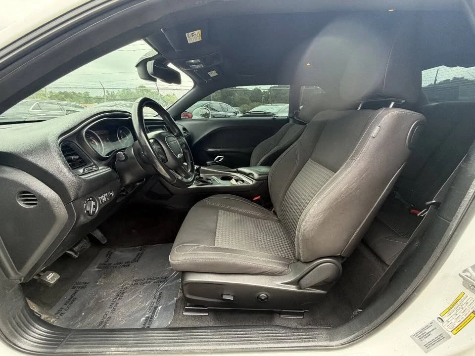 2015 Dodge Challenger 3rd Gen - Image 19 of 20