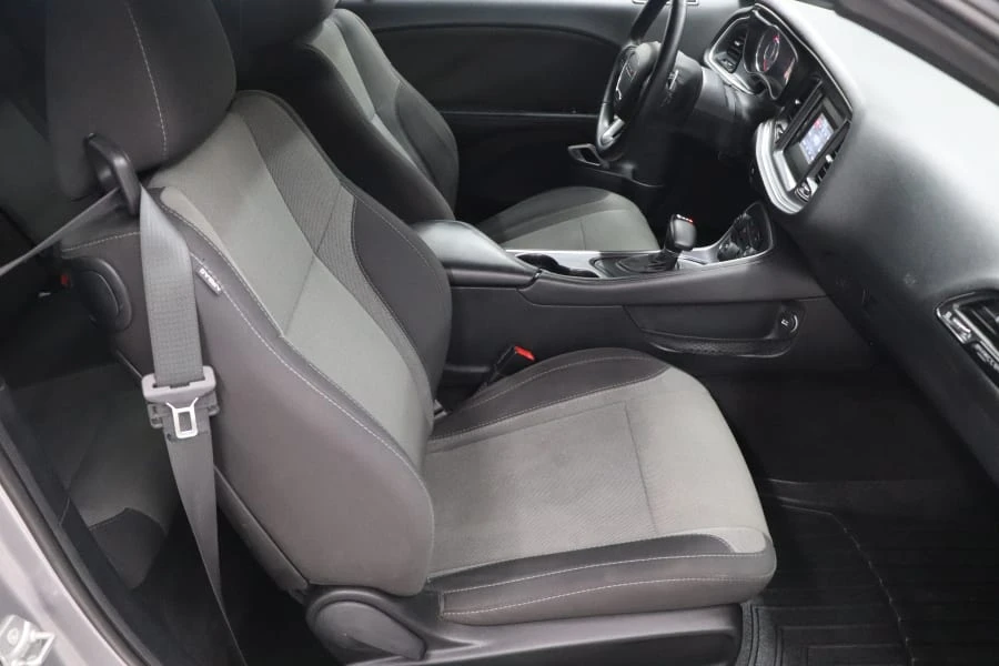 2015 Dodge Challenger 3rd Gen - Image 4 of 6