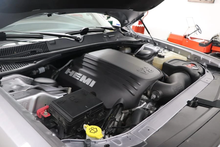 2015 Dodge Challenger 3rd Gen - Image 5 of 6