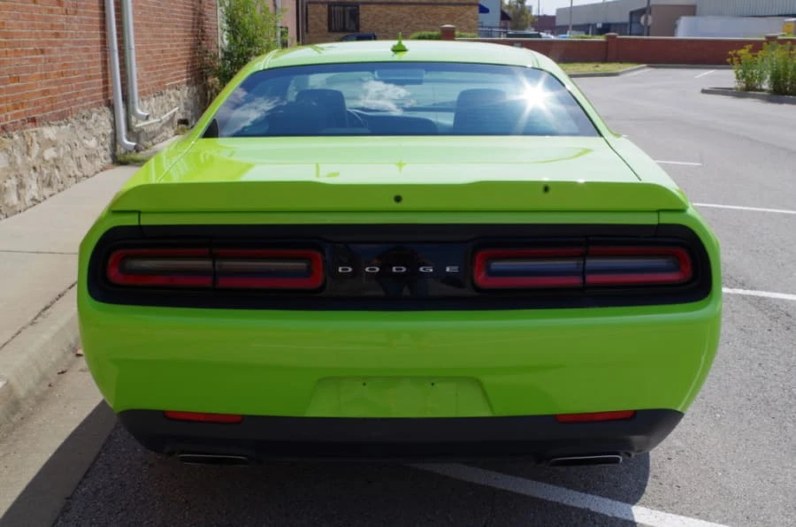 2015 Dodge Challenger 3rd Gen - Image 10 of 12