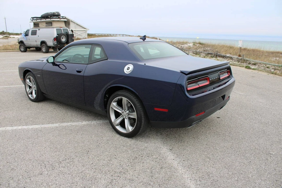 2015 Dodge Challenger 3rd Gen - Image 13 of 21