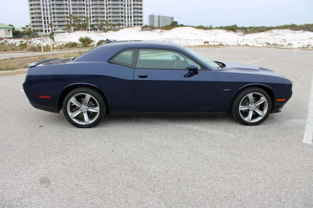 2015 Dodge Challenger 3rd Gen - Image 26 of 31